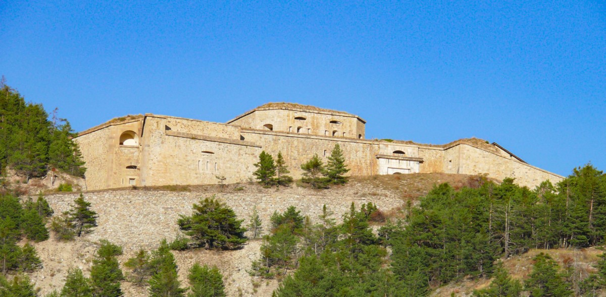 Fort des Salettes, fortified town of Briançon © MOSSOT - licence [CC BY 3.0] from Wikimedia Commons
