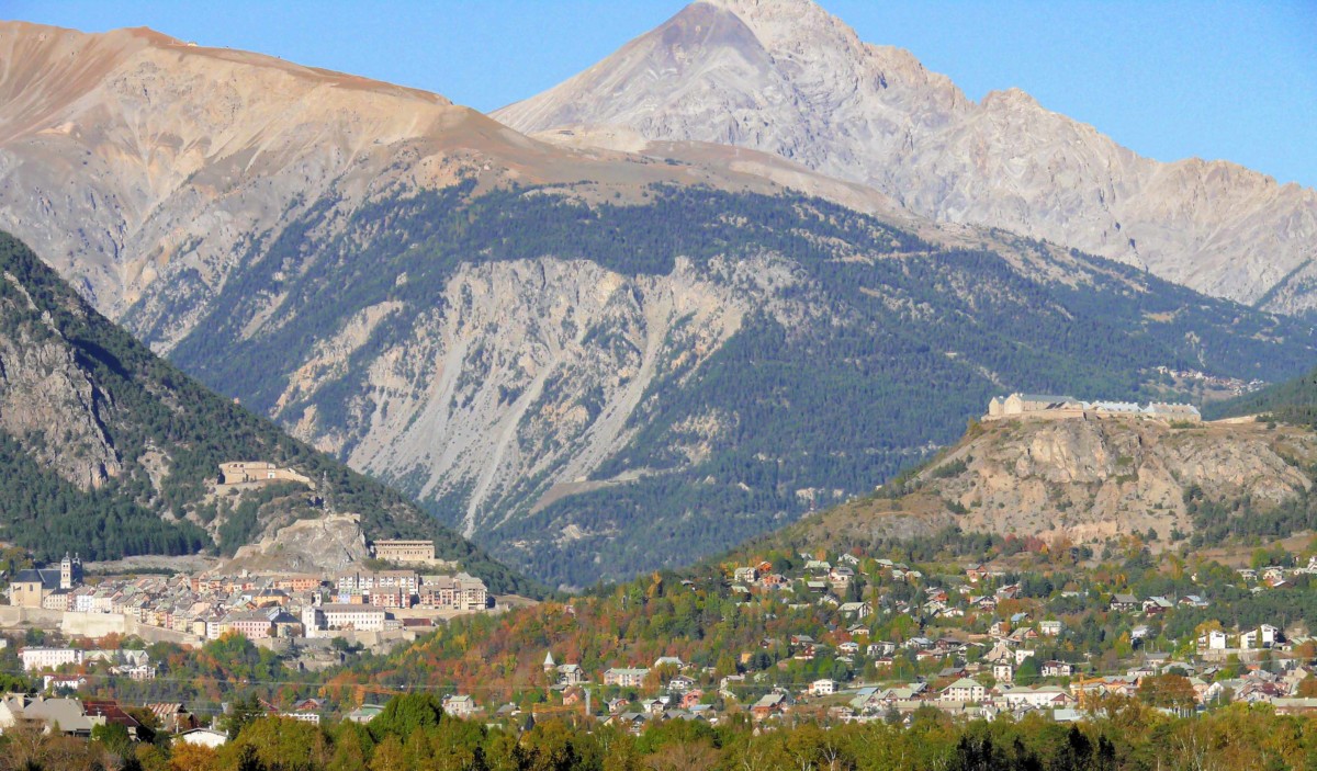The fortified town of Briançon © MOSSOT - licence [CC BY 3.0] from Wikimedia Commons