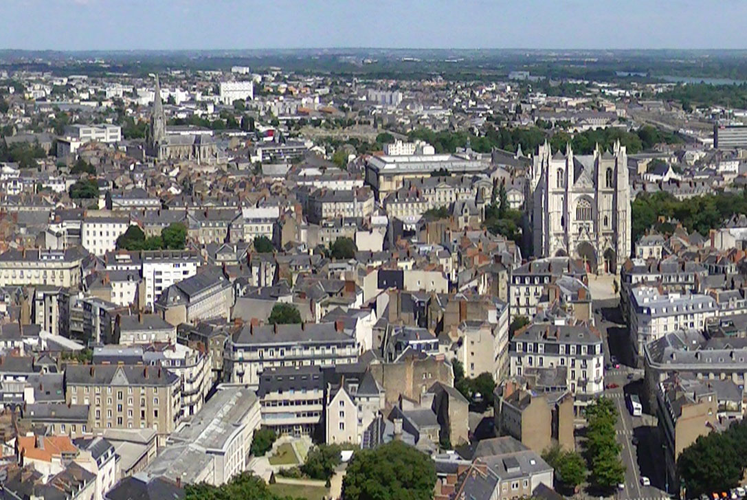 Largest cities of France - Nantes from Tour Bretagne © Adam Bishop - licence [CC BY-SA 3.0] from Wikimedia Commons