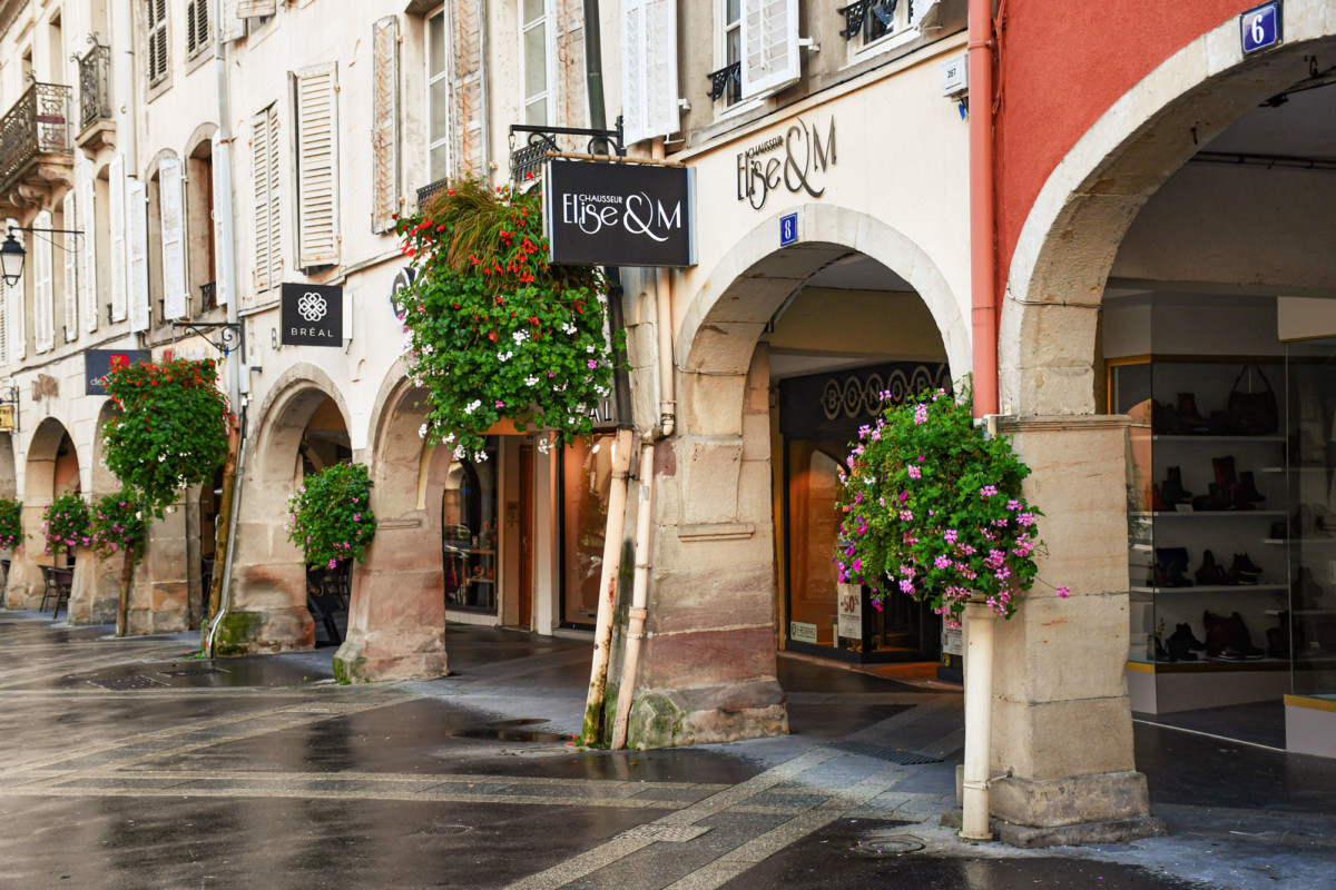 The arcades of Remiremont © French Moments