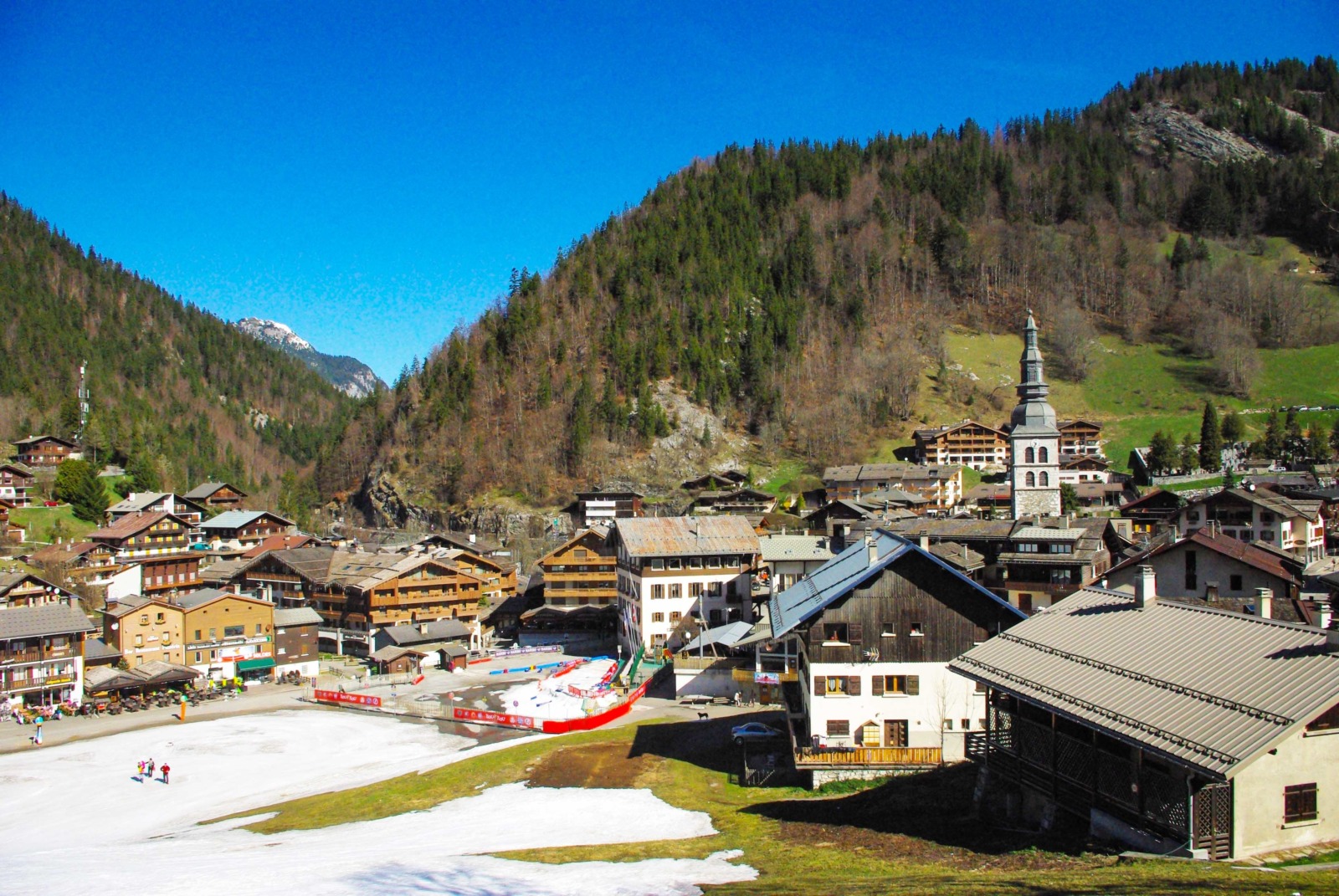 Around Annecy - La Clusaz © French Moments