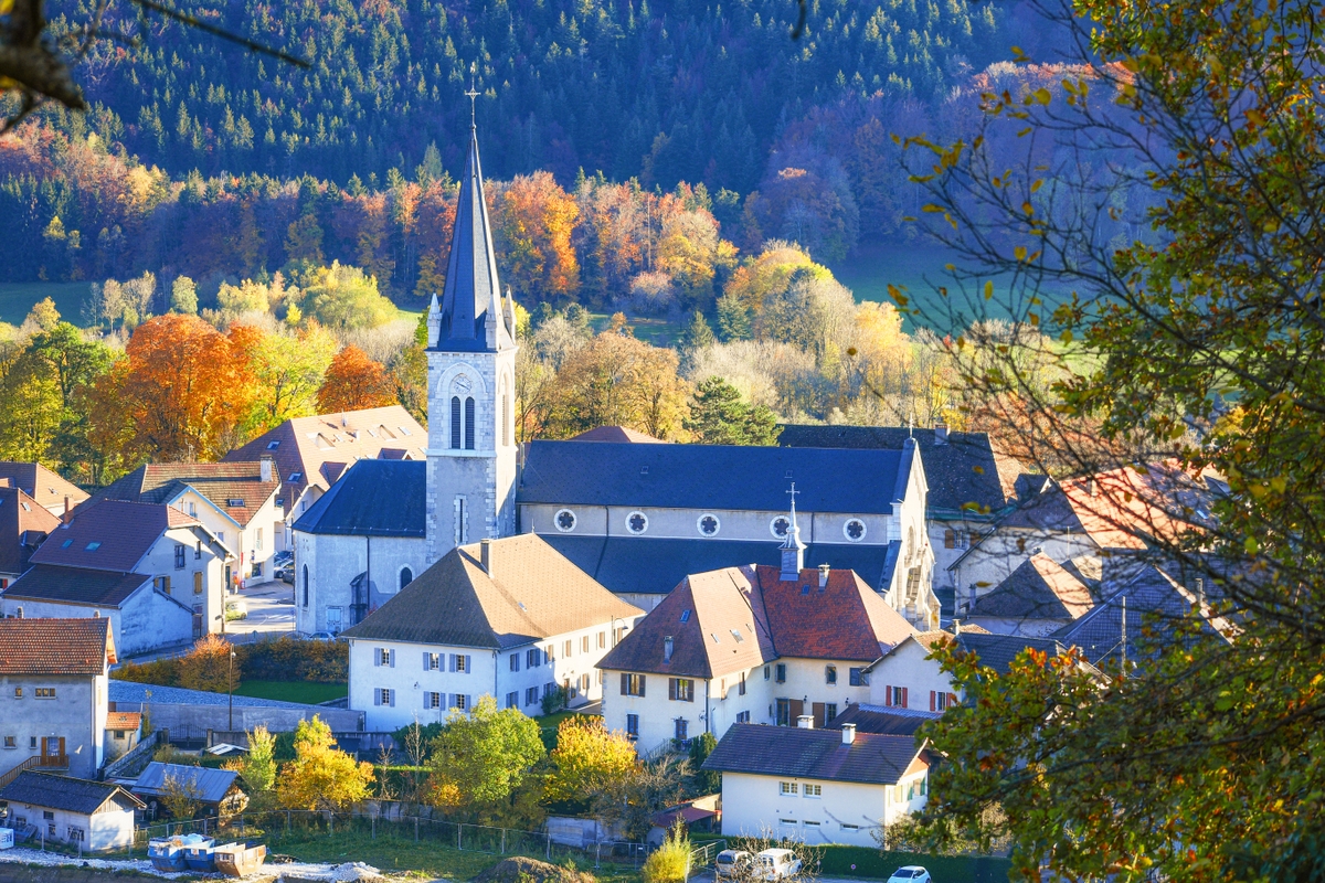 Around Annecy - The village of Thorens-Glières, birthplace of St. François de Sales © French Moments