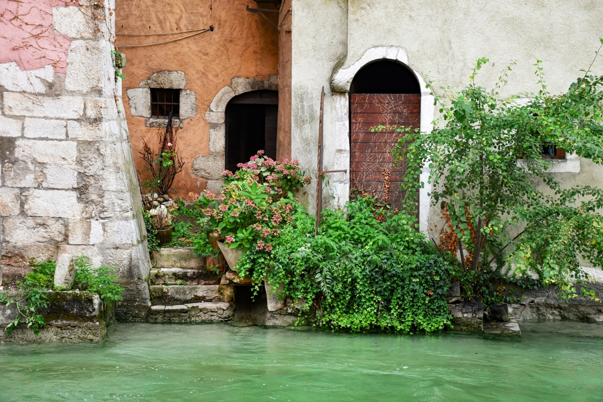 The Venice of the Alps - Annecy © French Moments