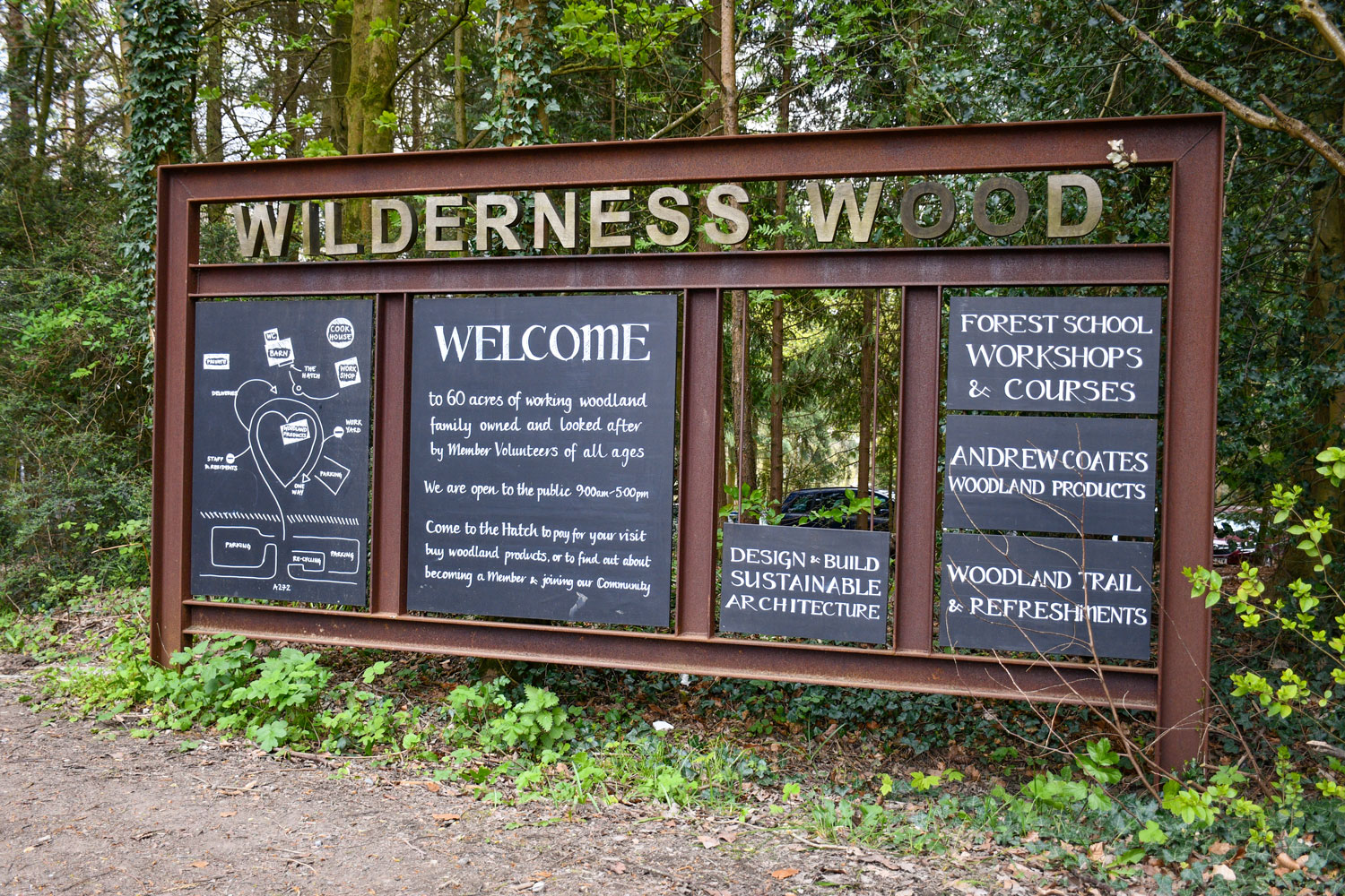 The entrance to Wilderness Wood © French Moments