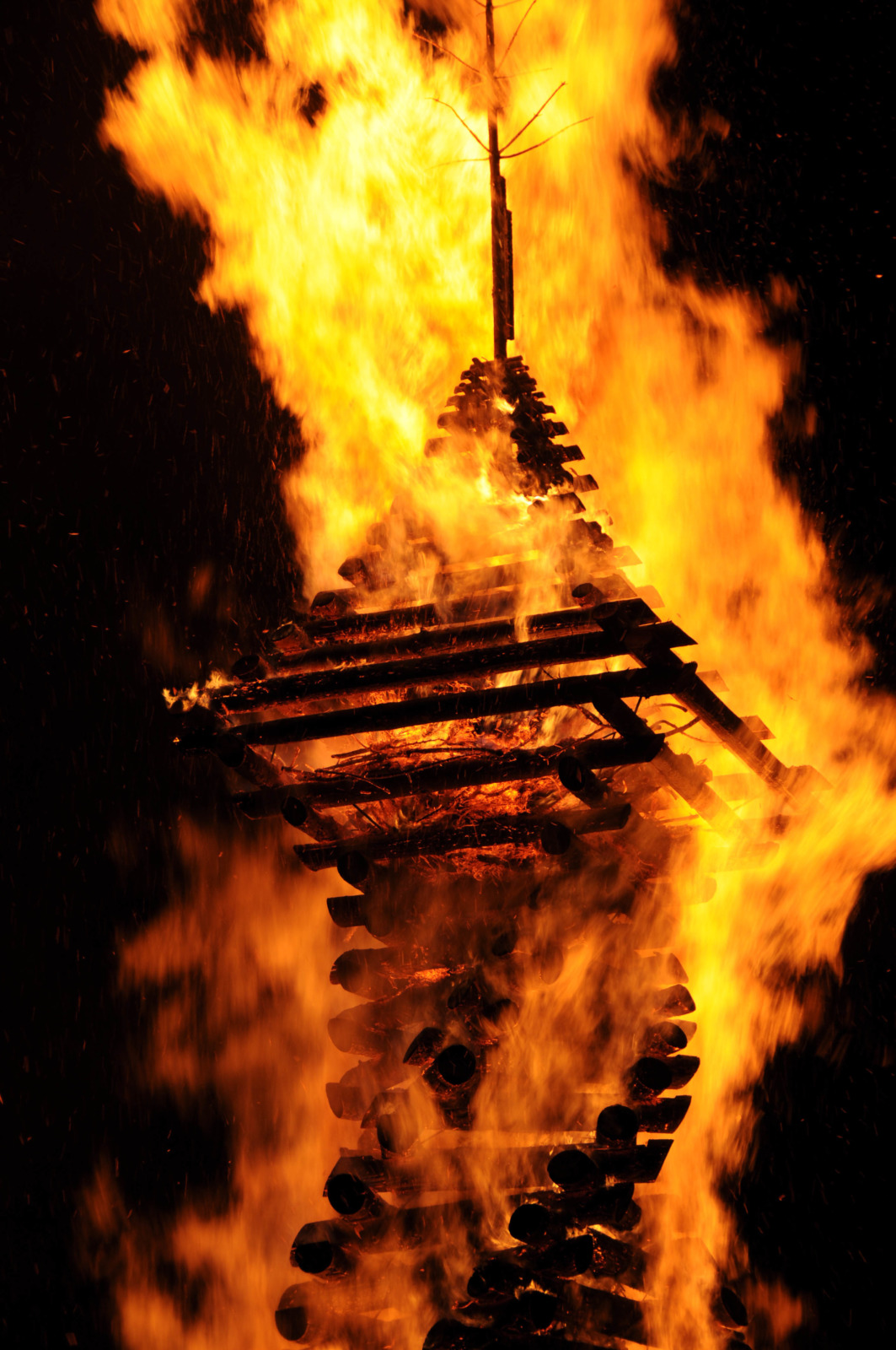 Feast of Saint John in France - Midsummer fire in the Saint-Amarin valley © Daniel Nussbaum