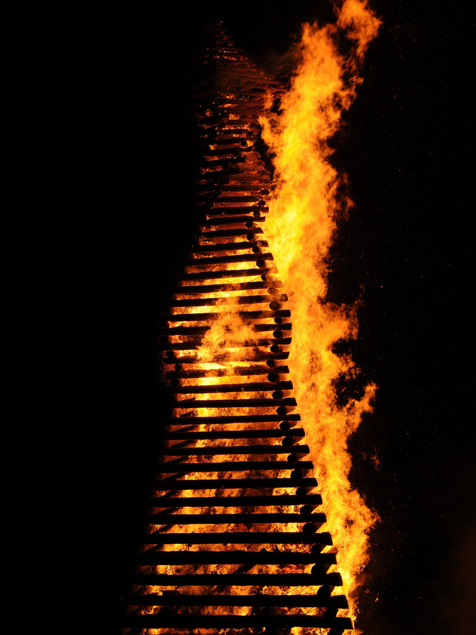 Feast of Saint John in France - Midsummer fire in the Saint-Amarin valley © Daniel Nussbaum