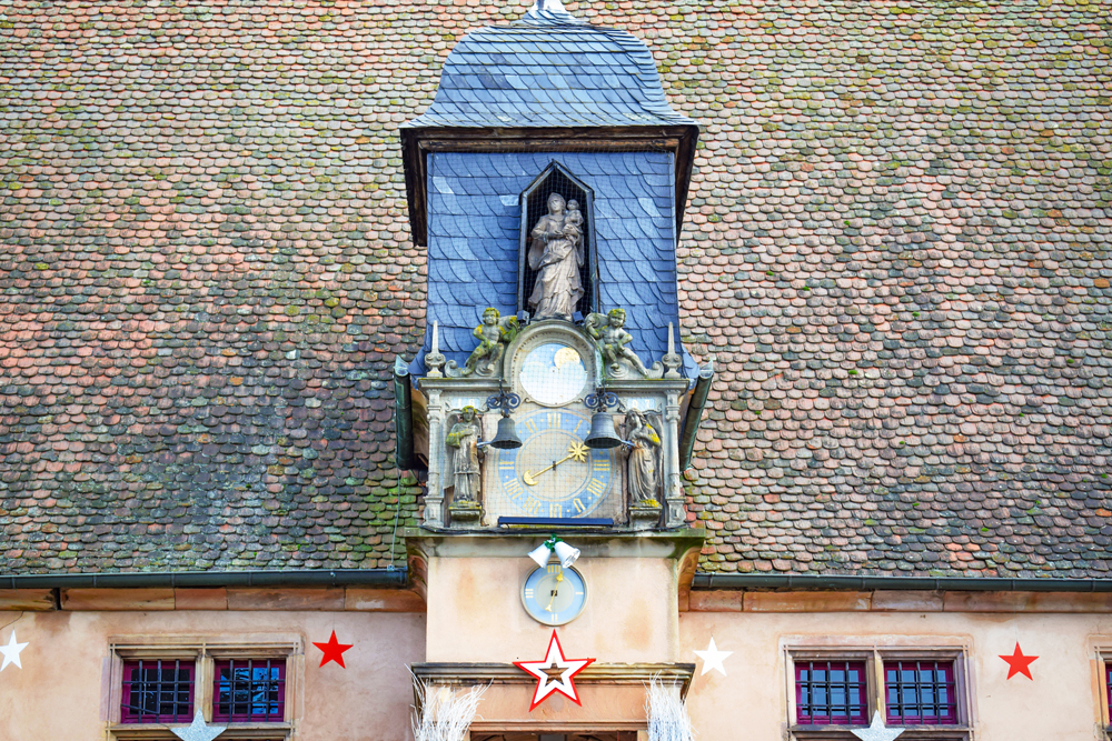 The Jacquemarts clock of the Metzig in Molsheim © French Moments