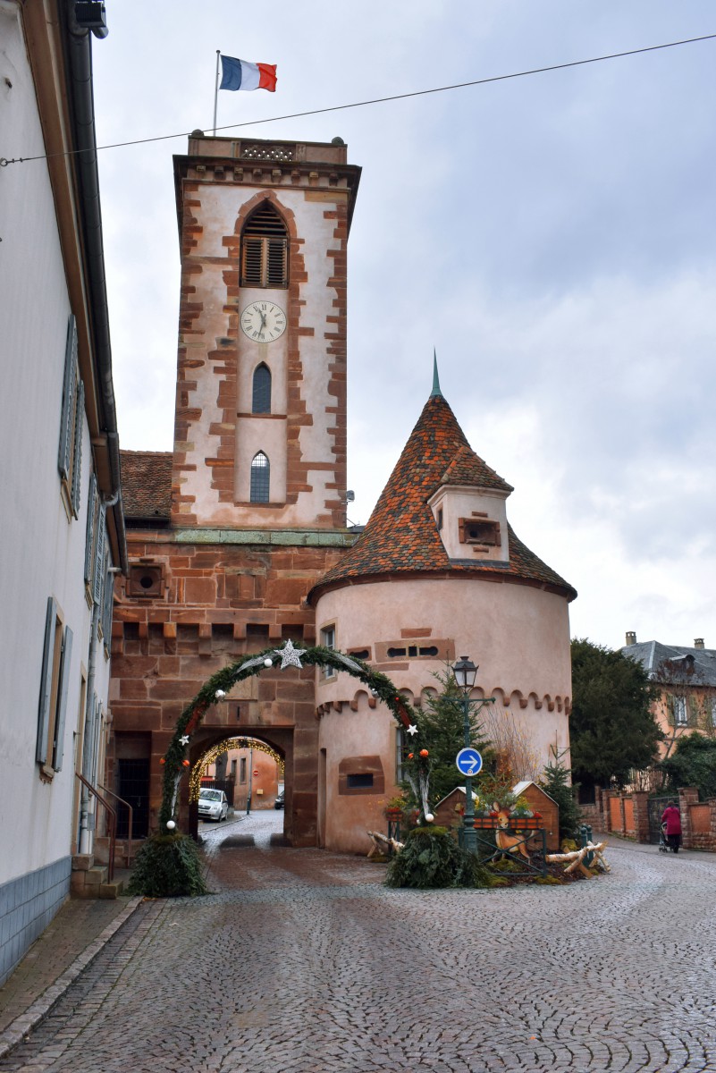 City Gates of Alsace - Tour du château, Wasselonne © French Moments