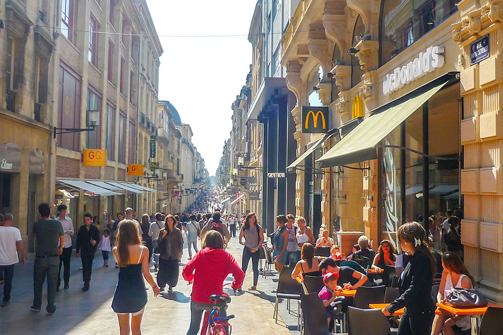 Rue Sainte-Catherine, Bordeaux © French Moments