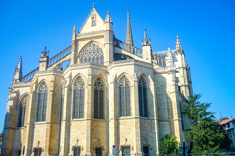 Saint-Michel Basilica, Bordeaux © French Moments