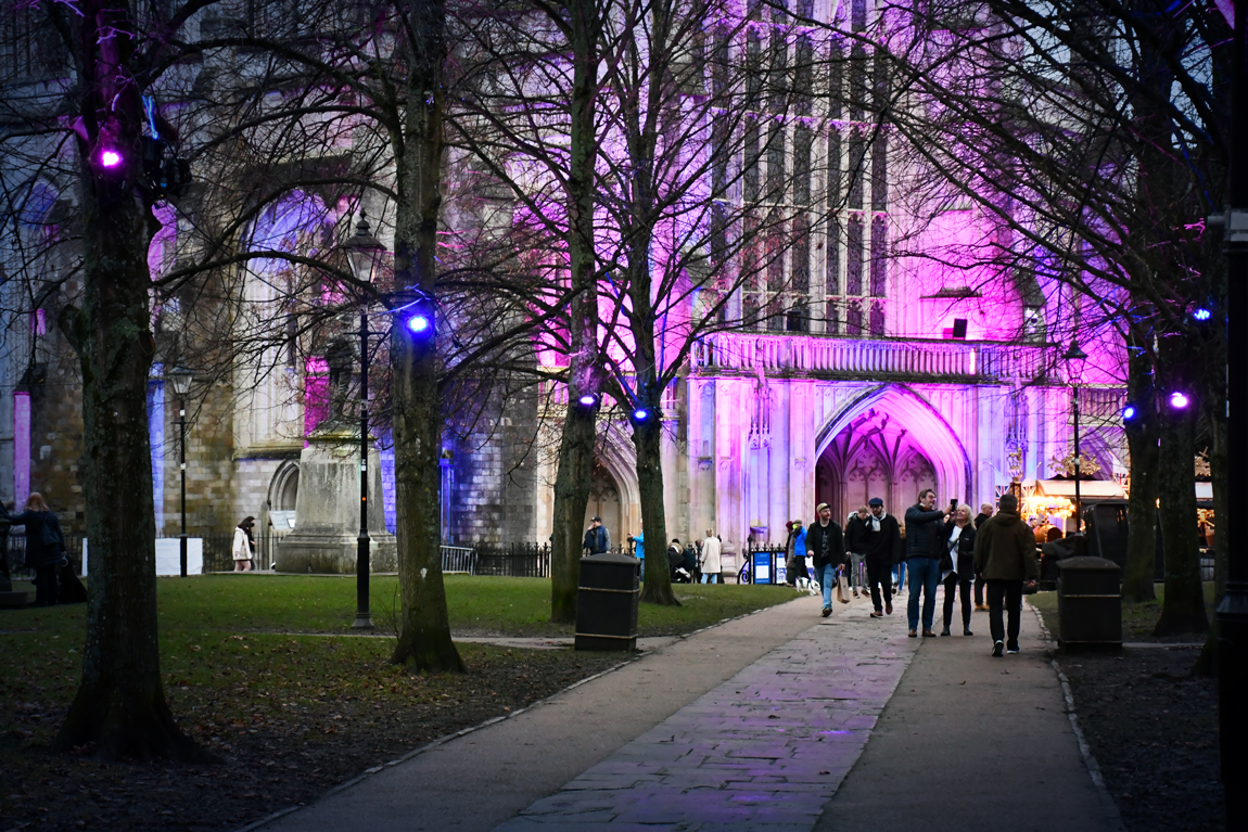 Winchester cathedral at Christmas © French Moments