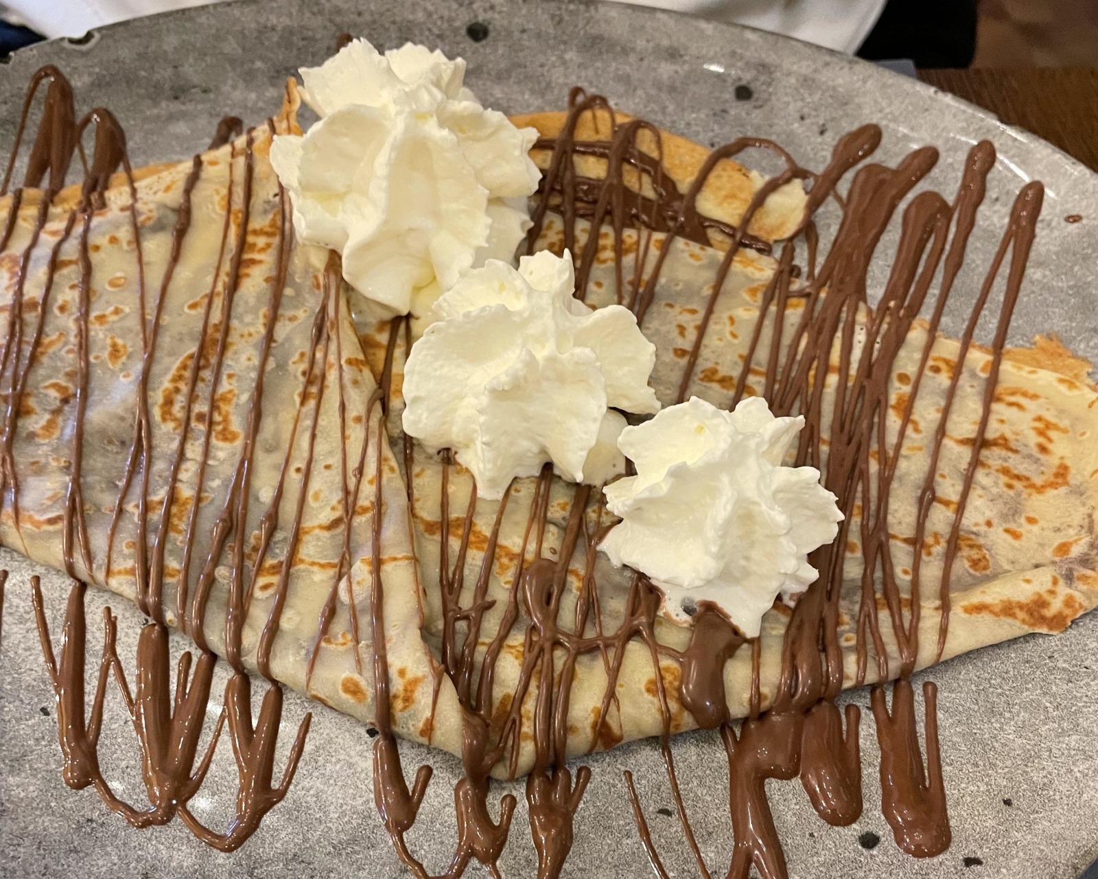 Crêpe from Au Lys d'Argent © Ellen Corrandini