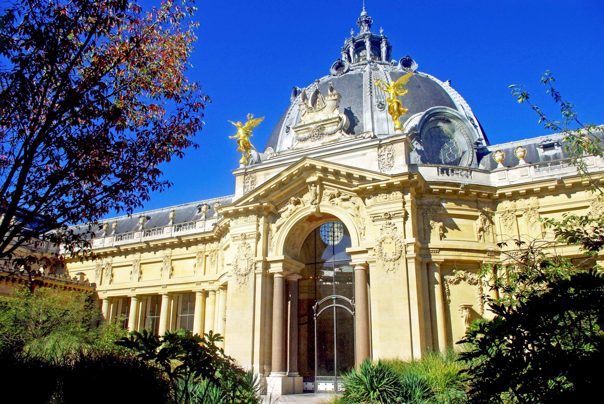 Top 10 Most Famous Monuments of Paris French Moments