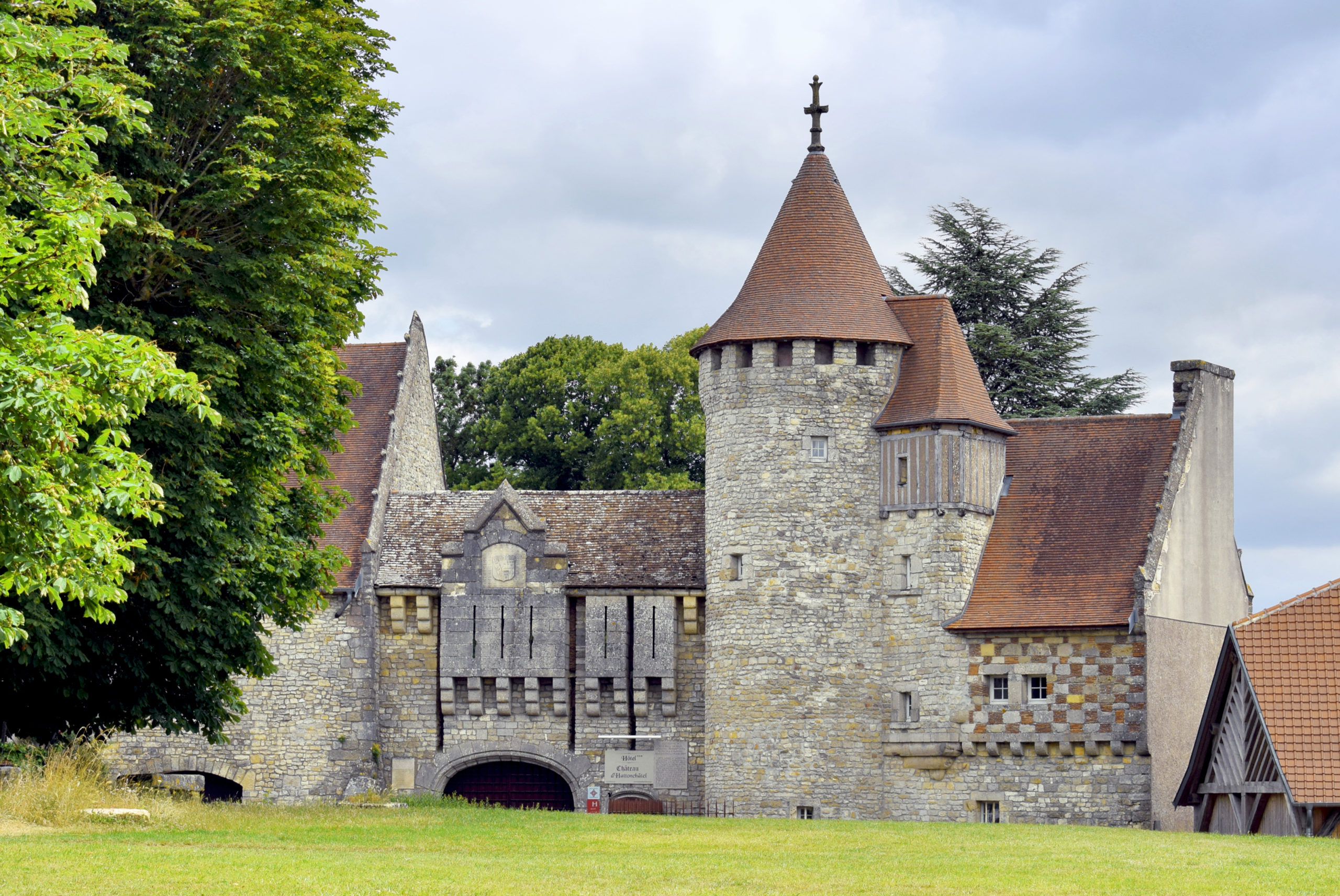 Castle of Hattonchâtel © French Moments