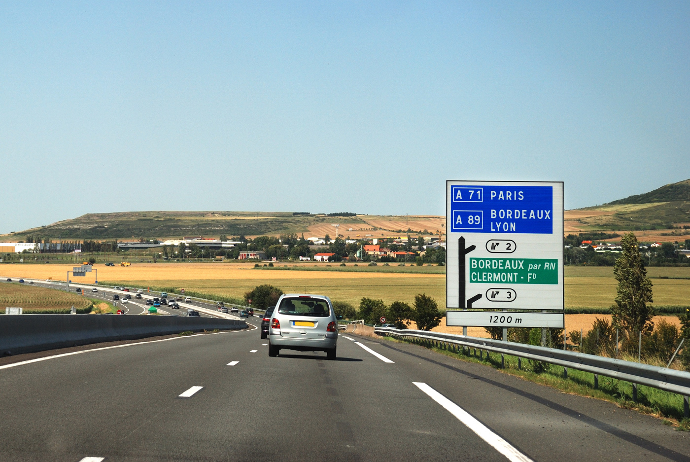 A75 © Romary - licence [CC BY-SA 3.0] from Wikimedia Commons