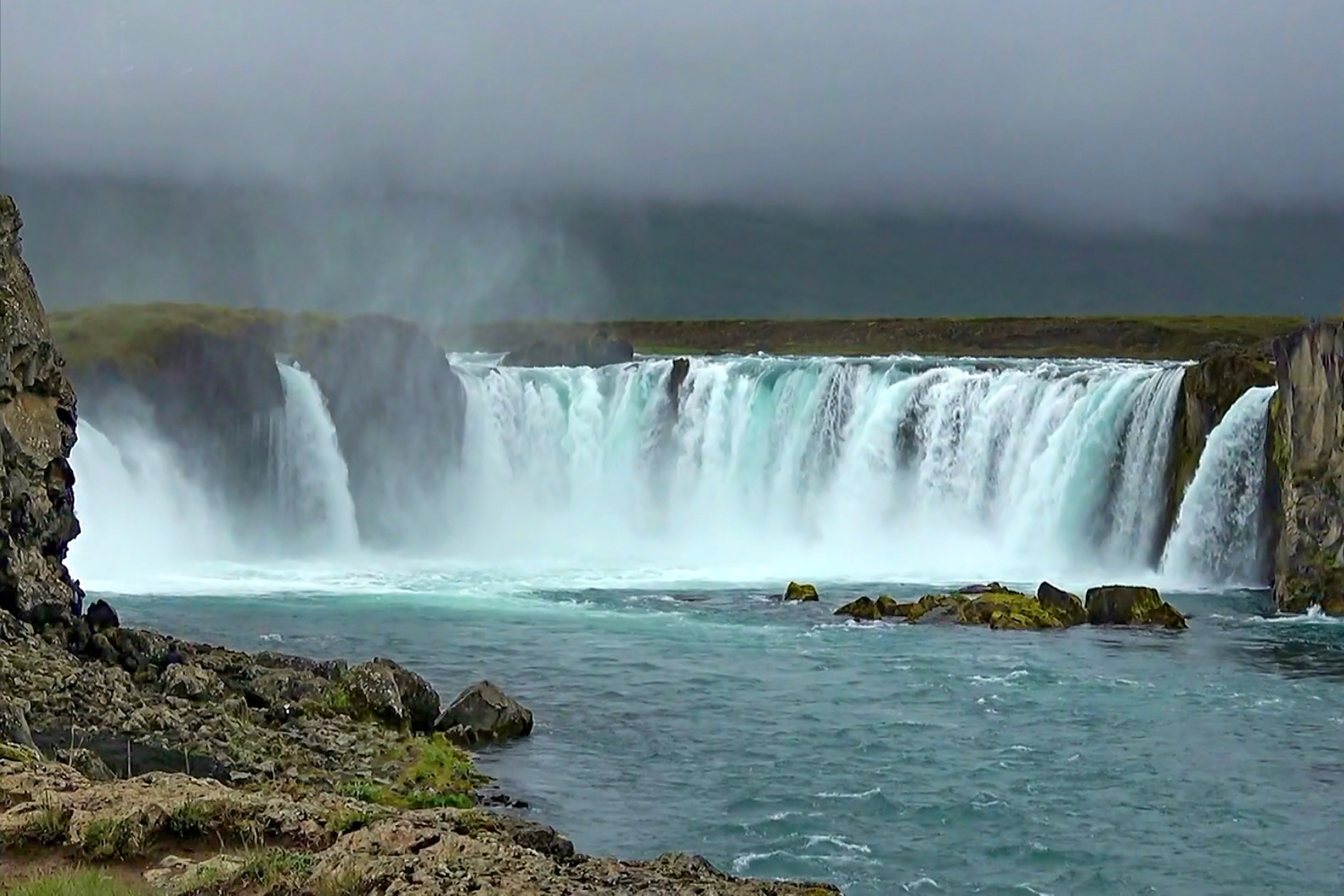 Les chutes de Dettifoss en Islande © W. Bulach - licence [CC BY-SA 4.0] from Wikimedia Commons