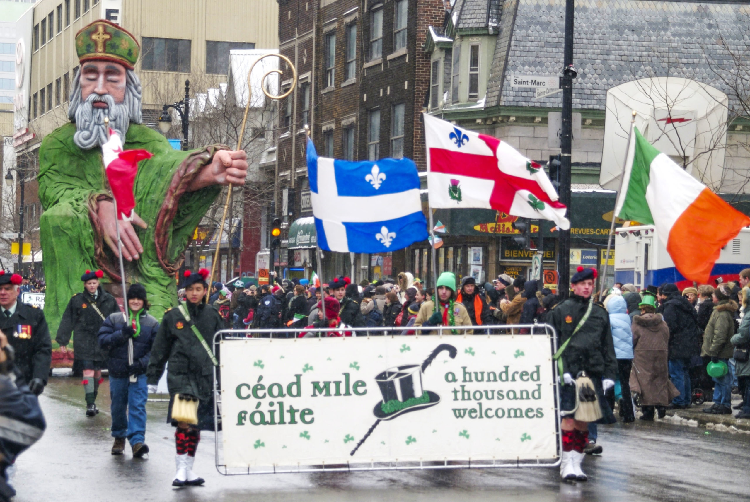 Saint Patrick's Day parade in Montreal © Sandra Cohen-Rose and Colin Rose - licence [CC BY 2.0] from Wikimedia Commons
