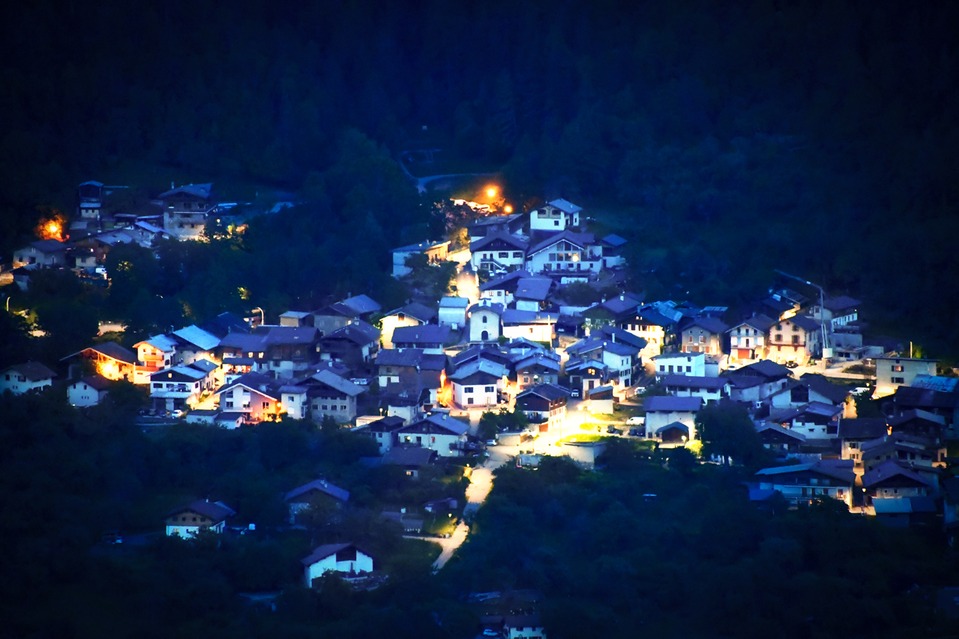 Hamlet of Sangot by night © French Moments