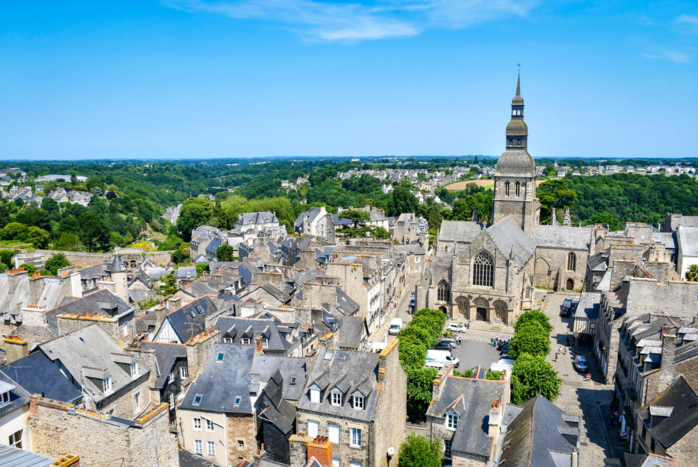 Brittany Unveiled: Explore Dinan © French Moments