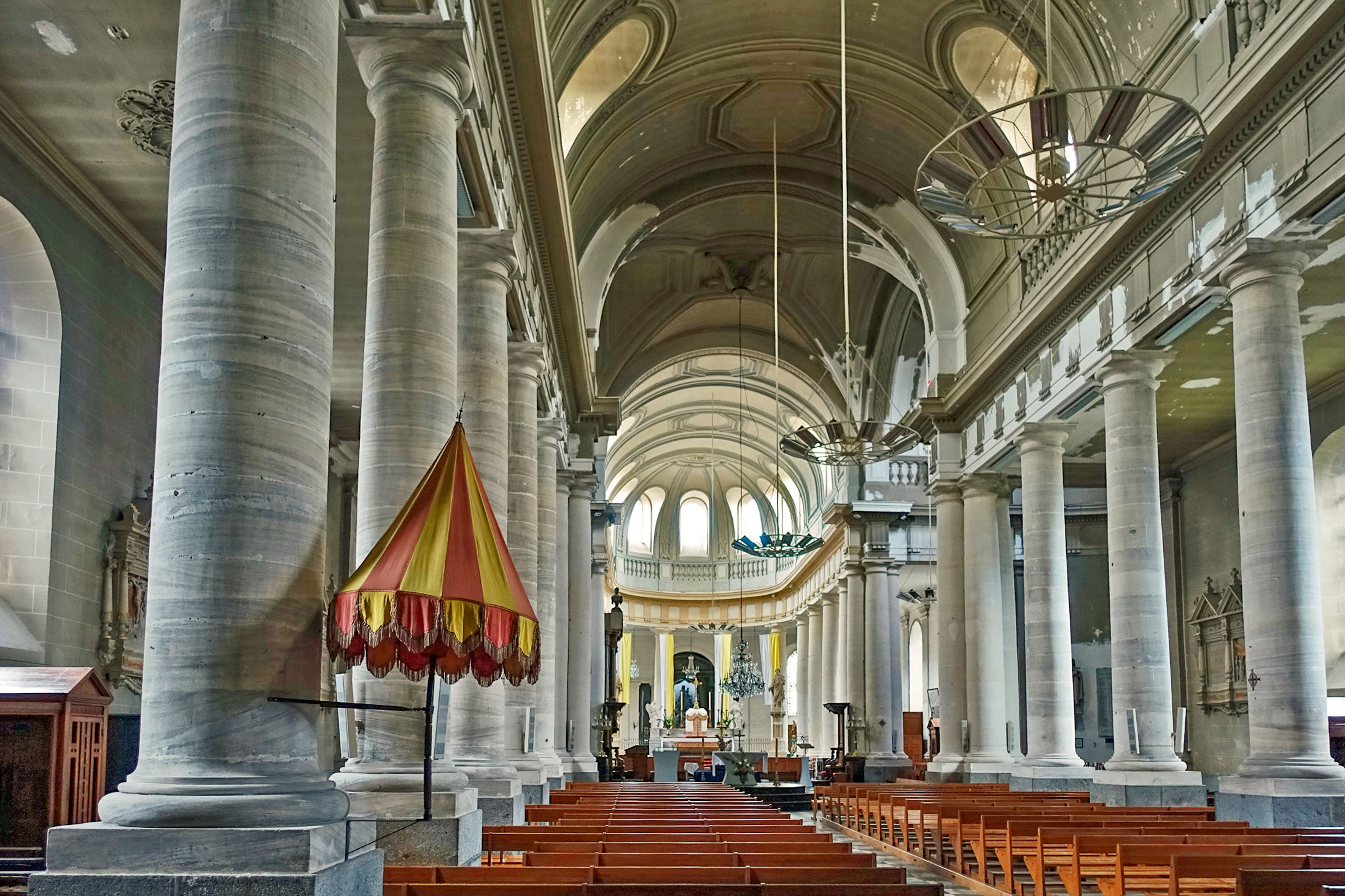 Avranches Saint-Gervais Basilica © Ptyx - licence [CC BY-SA 4.0] from Wikimedia Commons