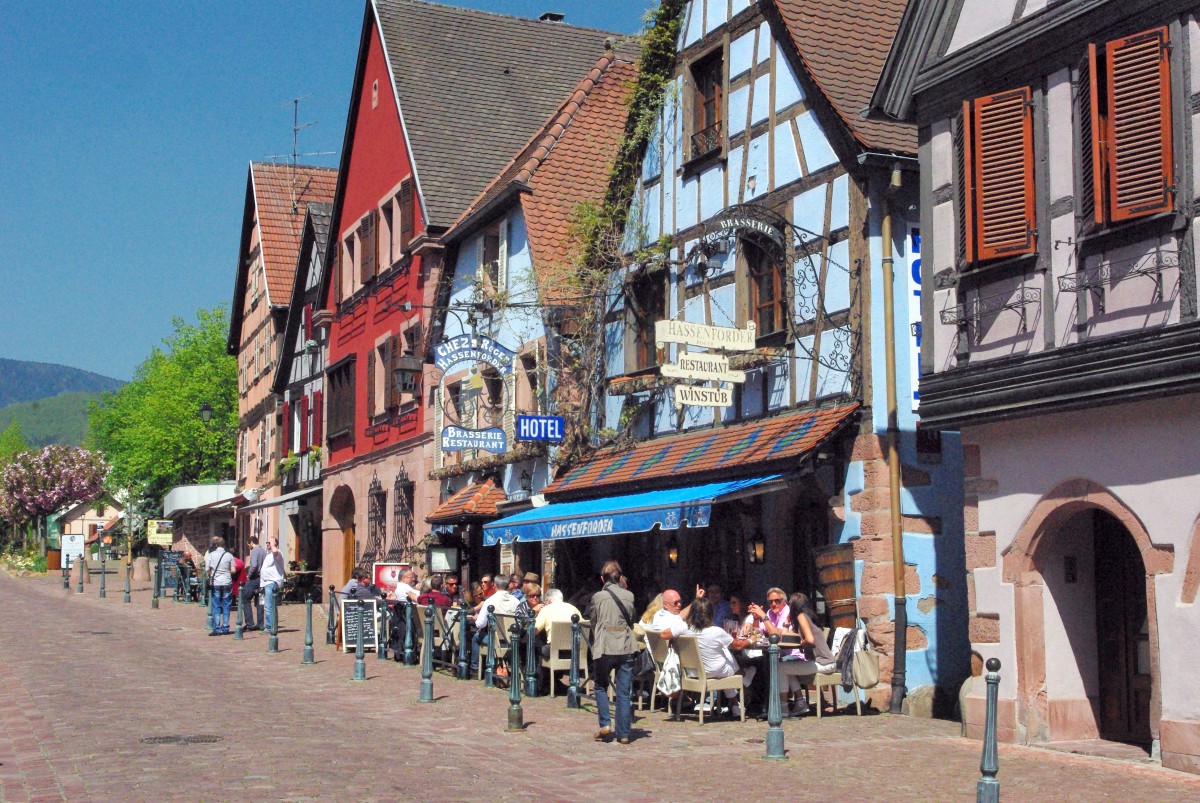 Colours of Alsace - Kaysersberg © French Moments