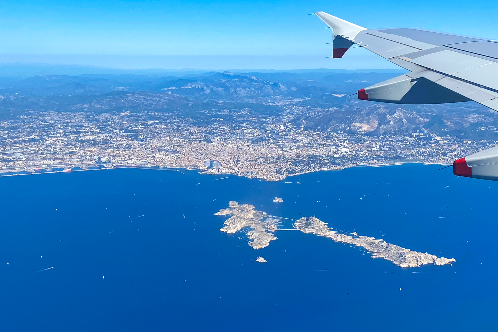 London to Marseille Flight © French Moments