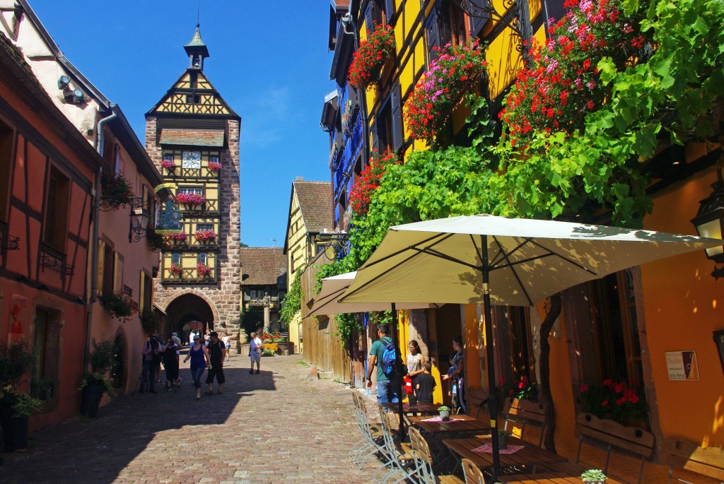Riquewihr, one of France's most beautiful villages in Alsace © French Moments © French Moments
