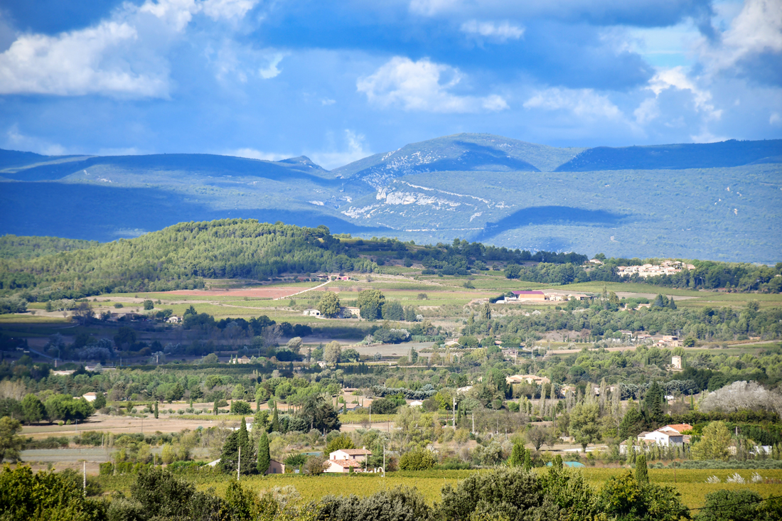 Douce France - Bonnieux countryside © French Moments