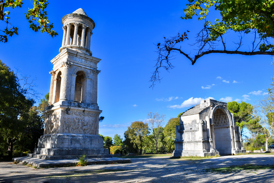 Saint-Rémy-de-Provence © French Moments