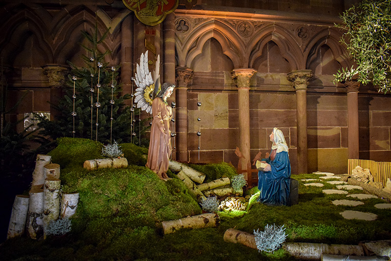 La crèche de Noël de la cathédrale de Strasbourg © French Moments