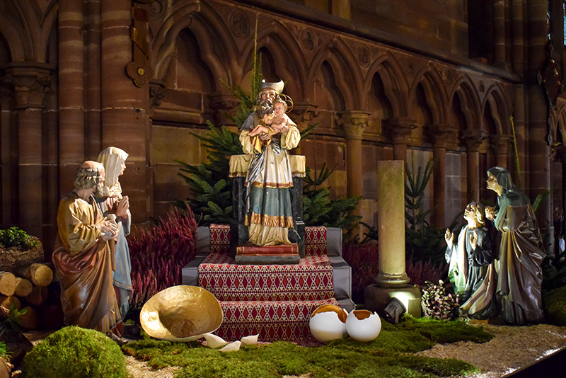 La crèche de Noël de la cathédrale de Strasbourg © French Moments