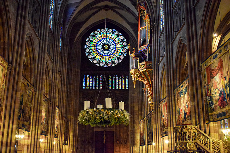 Couronne de l'Avent de la cathédrale de Strasbourg © French Moments