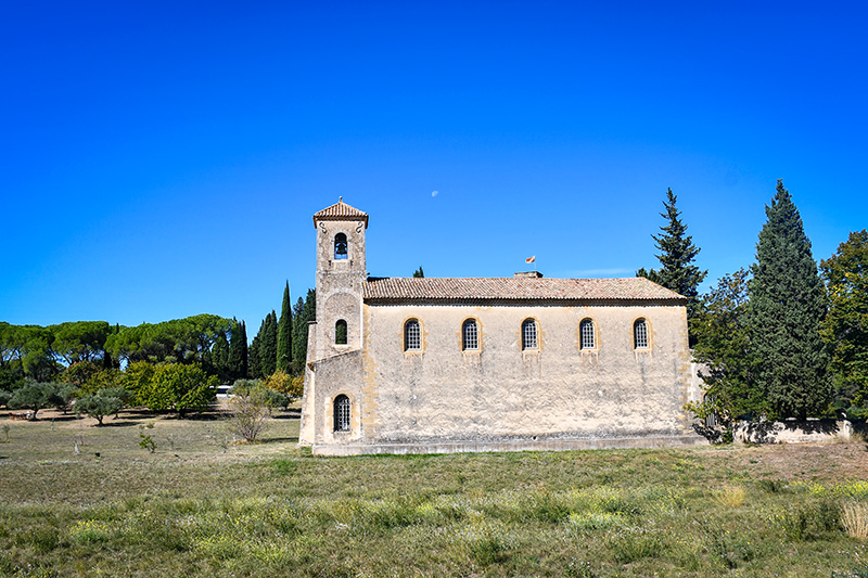Protestant Temple in Vaucluse © French Moments