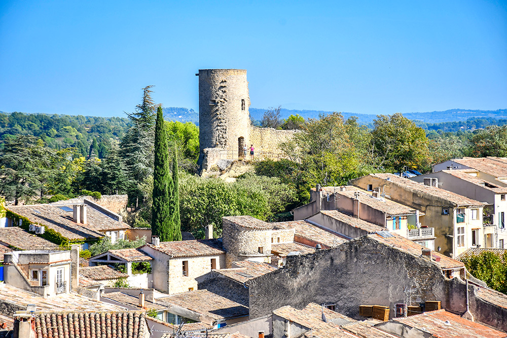 View from Donjon Saint-Michel, Cucuron © French Moments