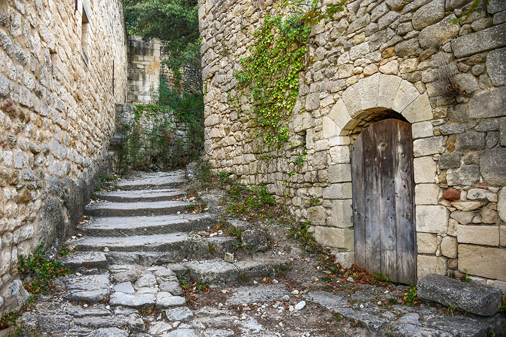 Oppède-le-Vieux © French Moments