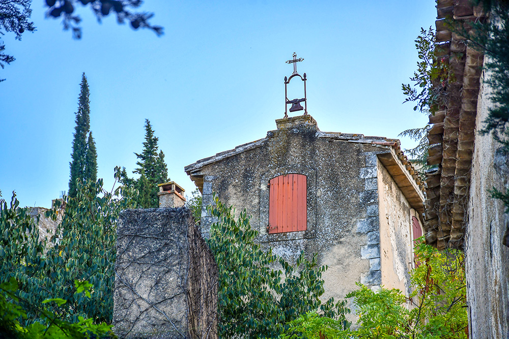 Oppède-le-Vieux, Hôtel-Dieu © French Moments