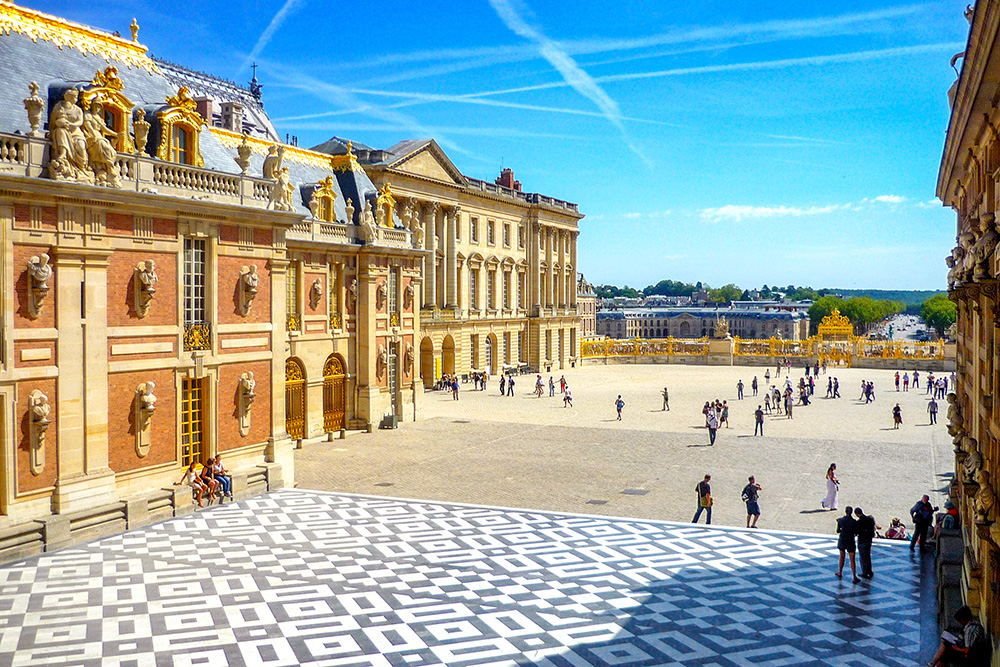 Versailles Palace © French Moments