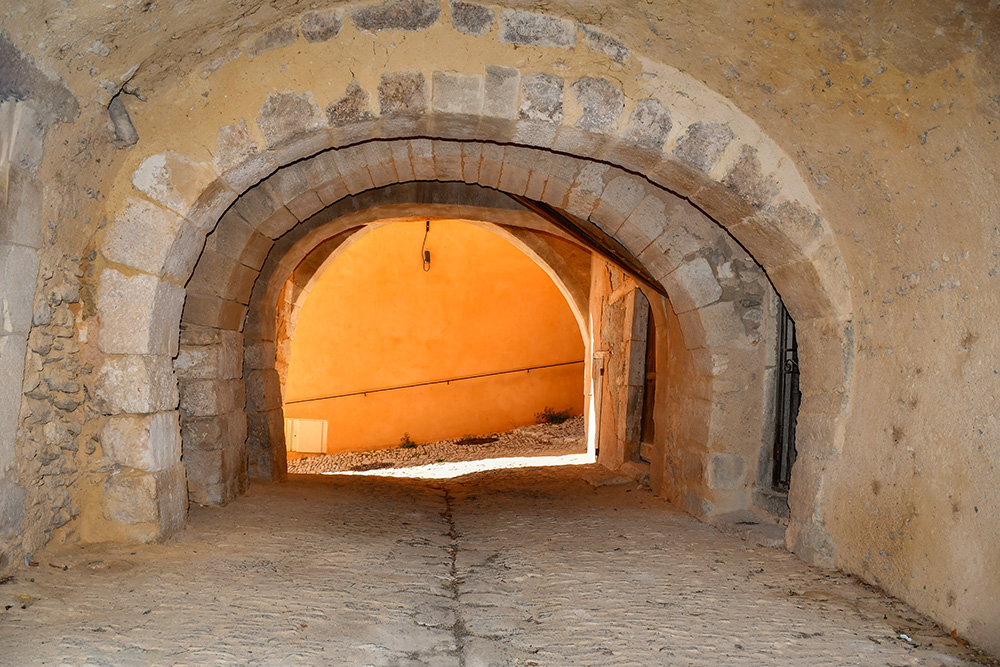 Vaulted Passage in Saint-Saturnin-lès-Apt © French Moments