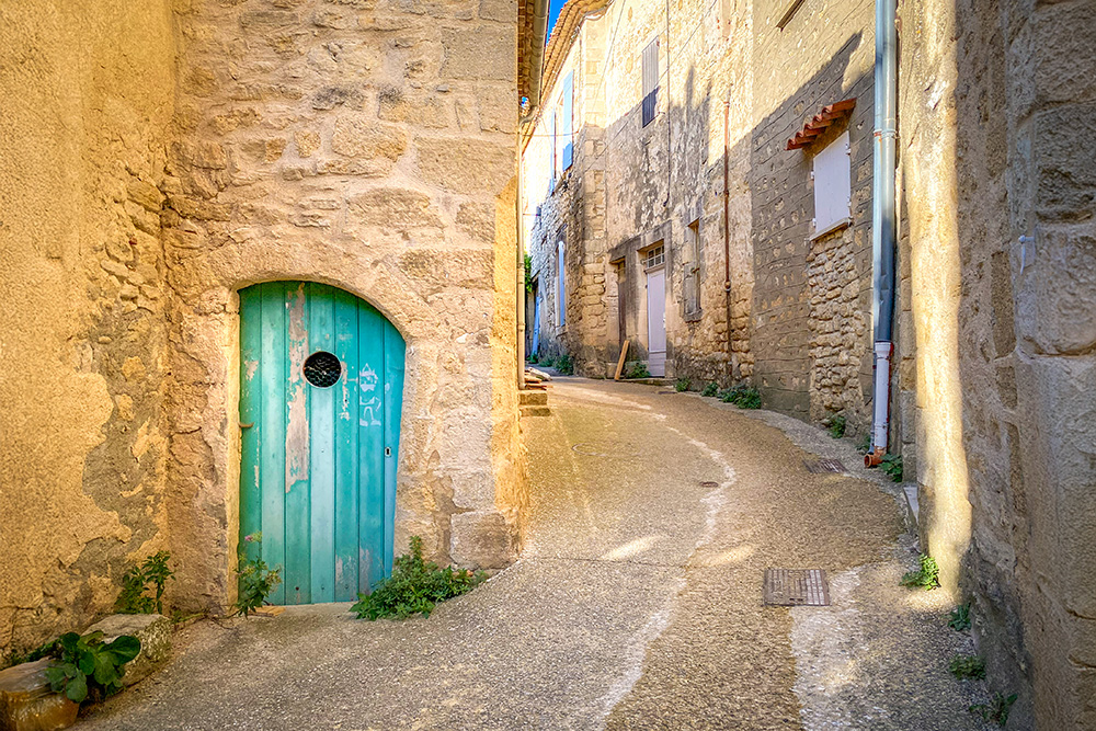 Rue Notre-Dame © French Moments