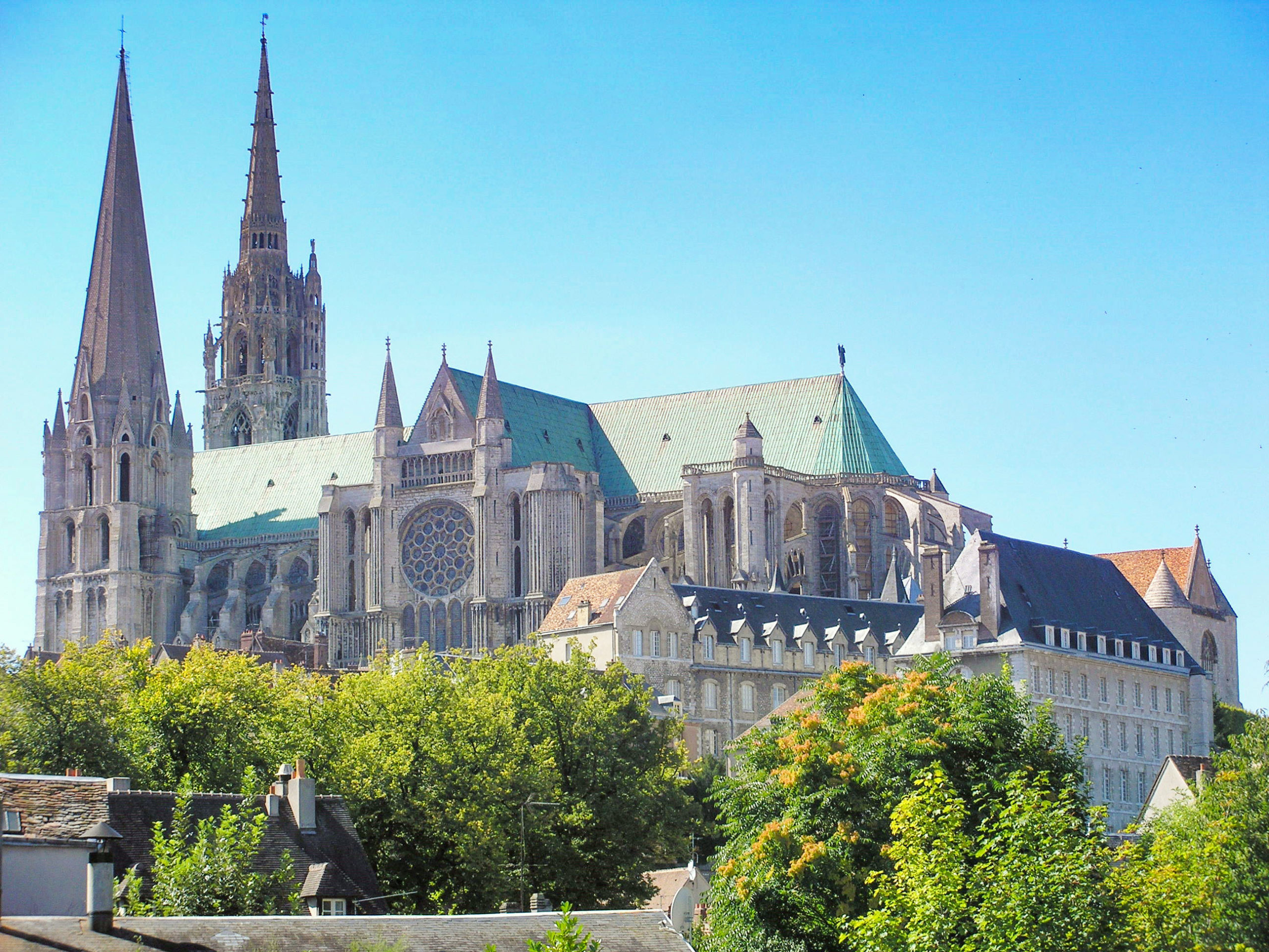 Chartres Cathedral © Benutzer Honge - licence [CC BY-SA 3.0] from Wikimedia Commons