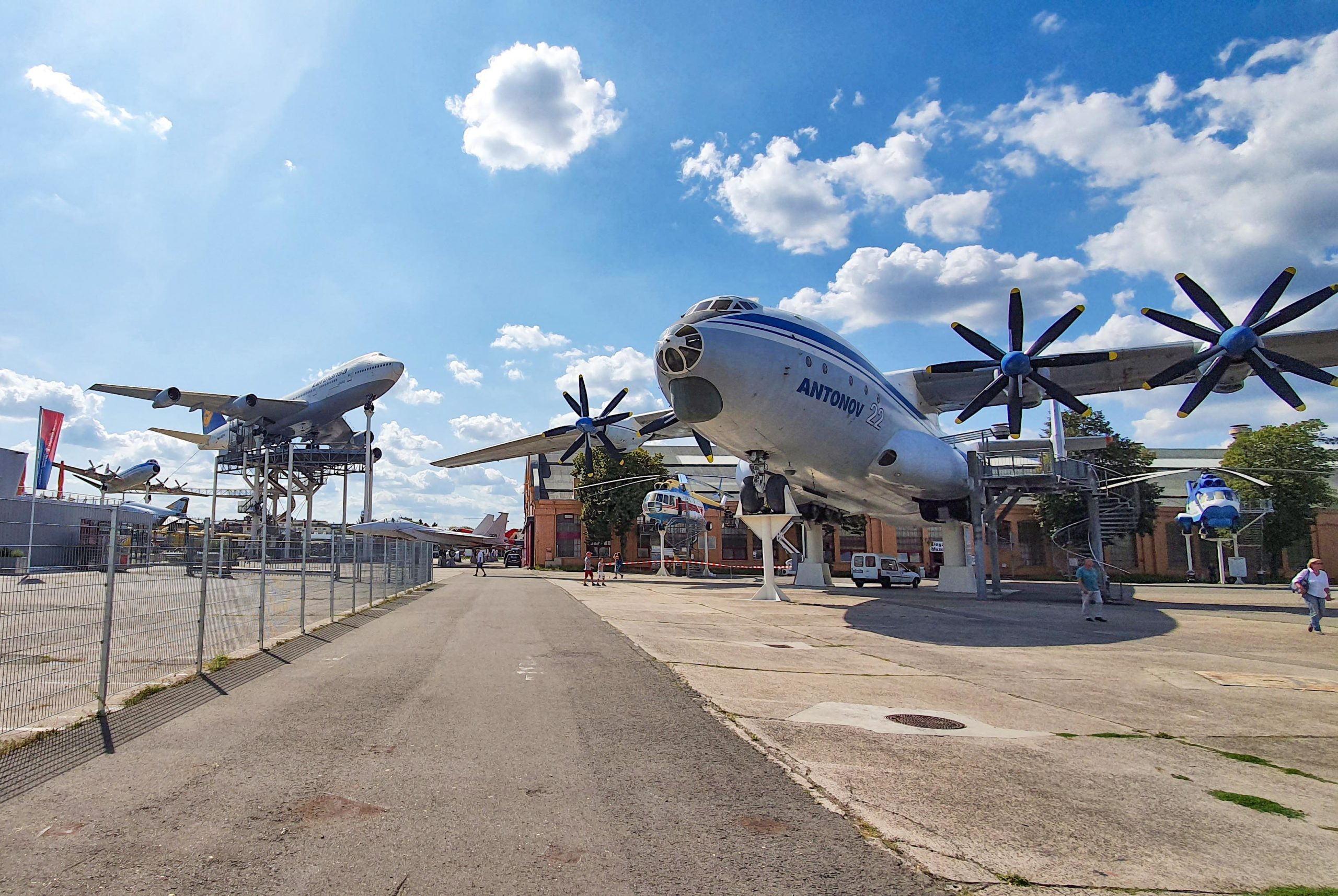 Speyer, Germany- Au Technik Museum de Spire en Allemagne. Photo @Serfercar via Twenty20