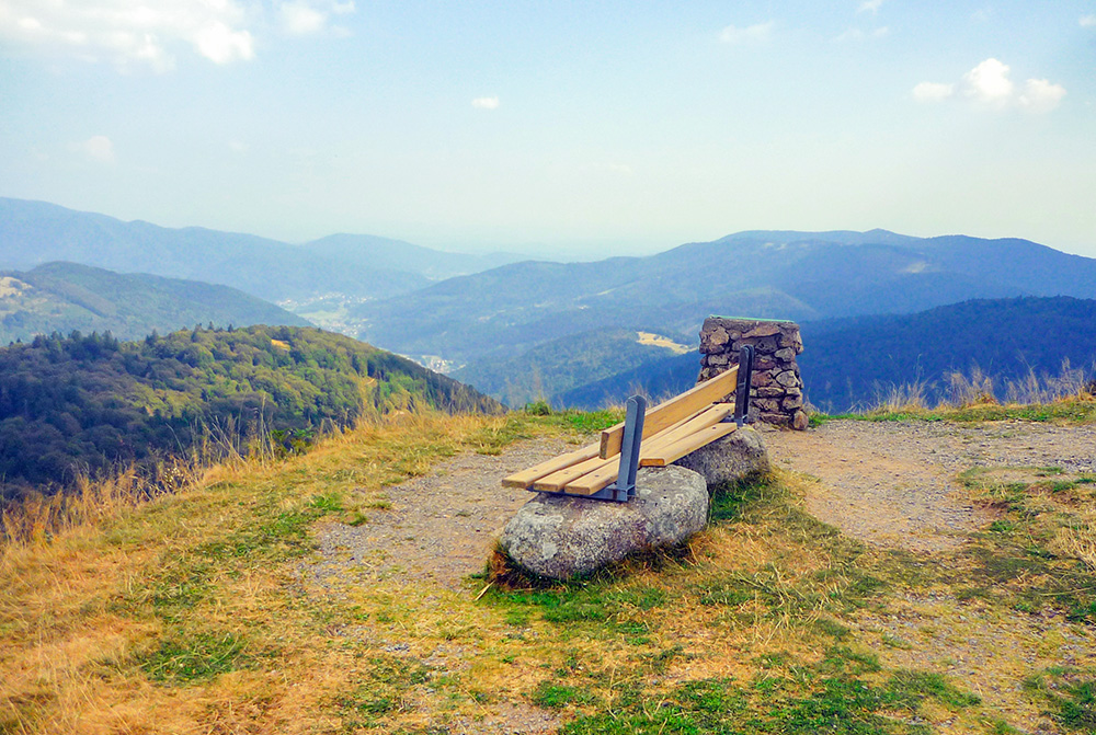 The Ballon d'Alsace (1247 m) © French Moments
