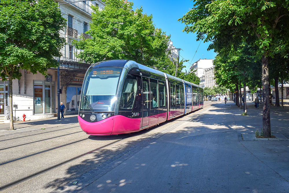 Dijon 34 copyright French Moments Tram of Dijon © French Moments