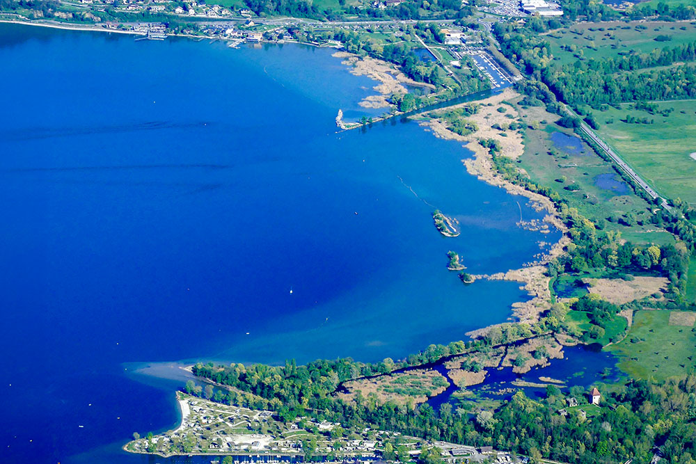 Bout du Lake Bourget © Florian Pépellin - licence [CC BY-SA 4.0] from Wikimedia Commons