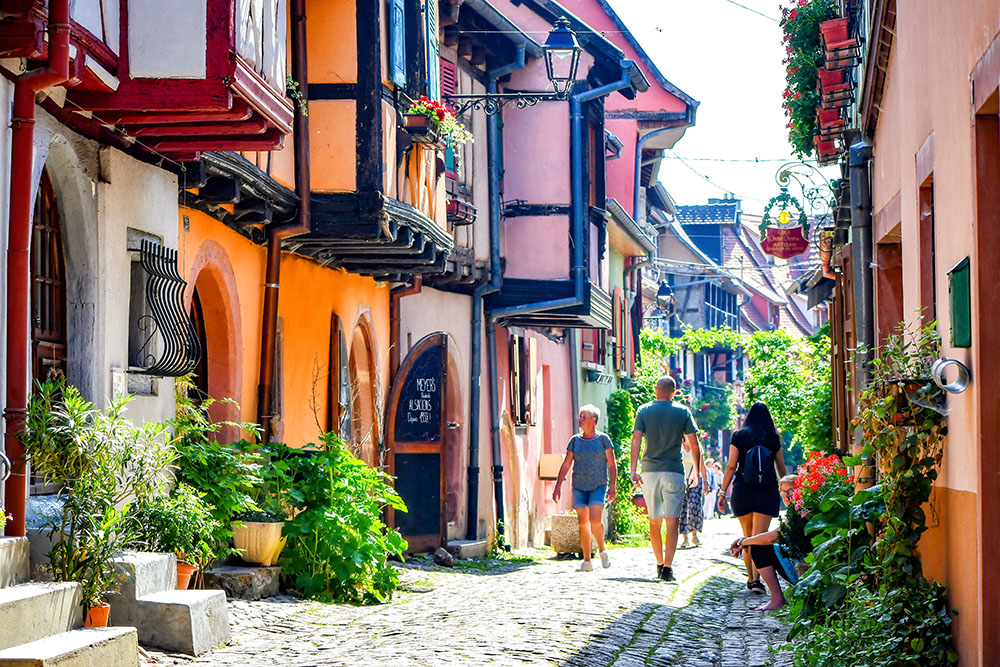 Eguisheim Rue du Rempart copyright French Moments Rue du Rempart © French Moments