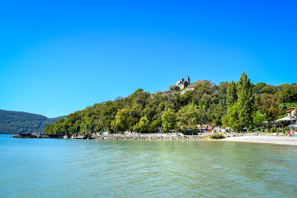 Lake Bourget 03 copyright French Moments Lake Bourget Châtillon, Savoie © French Moments