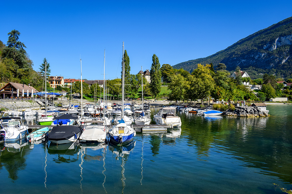 Lake Bourget 06 copyright French Moments Lake Bourget Port de Châtillon, Savoie © French Moments