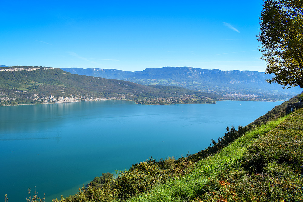 Lake Bourget Savoie copyright French Moments Belvédère d'Ontex, Lake Bourget Savoie © French Moments