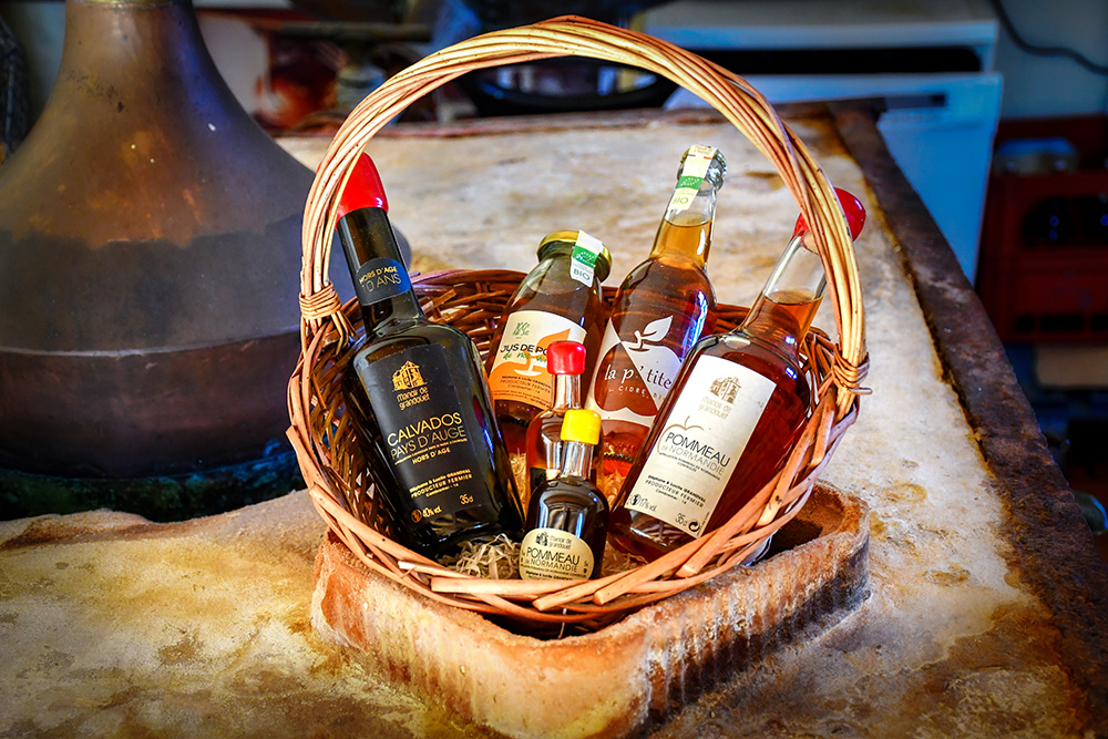 Cider, calvados and apple produce from Manoir de Grandrouet