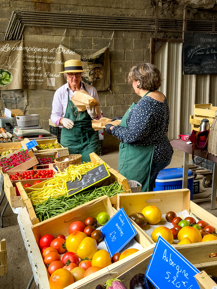Market stall at the Orbec Mushroom Farm